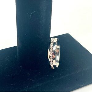Men’s silver tone channel set crystal band ring size 12.5